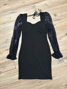 Fashion Nova Black Lace-Sleeve Bodycon Dress